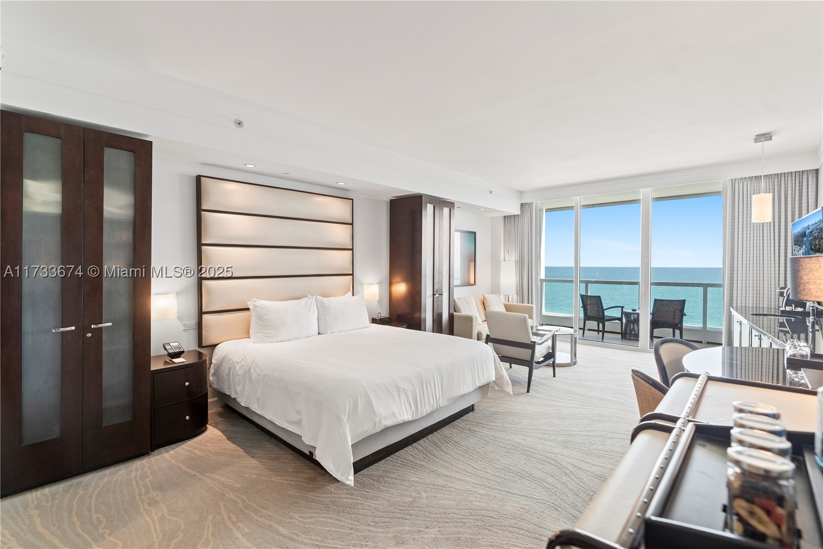 4391 Collins Ave · Unit 1013 · Miami Beach, FL, 33140